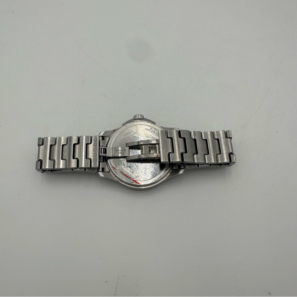Gucci Stainless Steel Men’s Watch - Picture 4 of 9